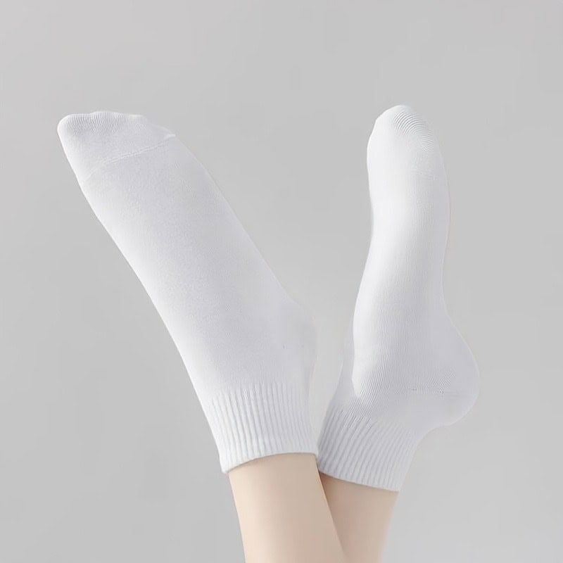 5 Pairs Of Women's Cotton Socks Soft