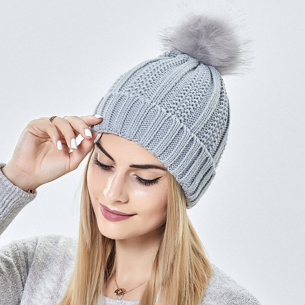 Women Faux Fur Pom Pom Hat Winter Keep Warming Beanie Hat