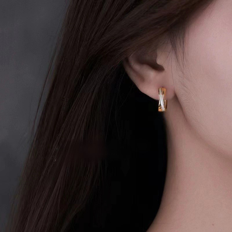 S999 Silver Unique Cross Shell Earrings