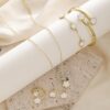 Parthenocissus Grass Jewelry 5-piece Lucky Flower Necklace Set