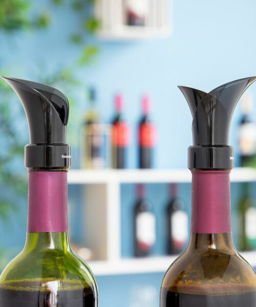 2-in-1 Wine Stopper with Pourer and Aerator Wintopp InnovaGoods